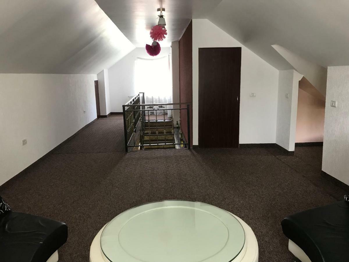 Casa De Vacanta Dalia Si Crina Babadag Екстериор снимка